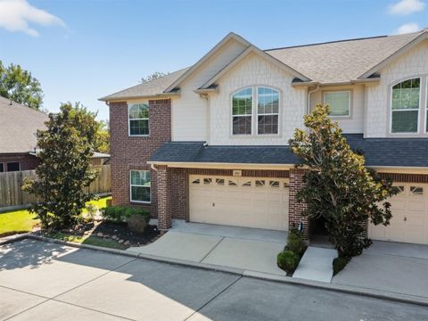 Photo of 10903 Paterno Drive, Houston, TX 77064 (MLS # 67927656)