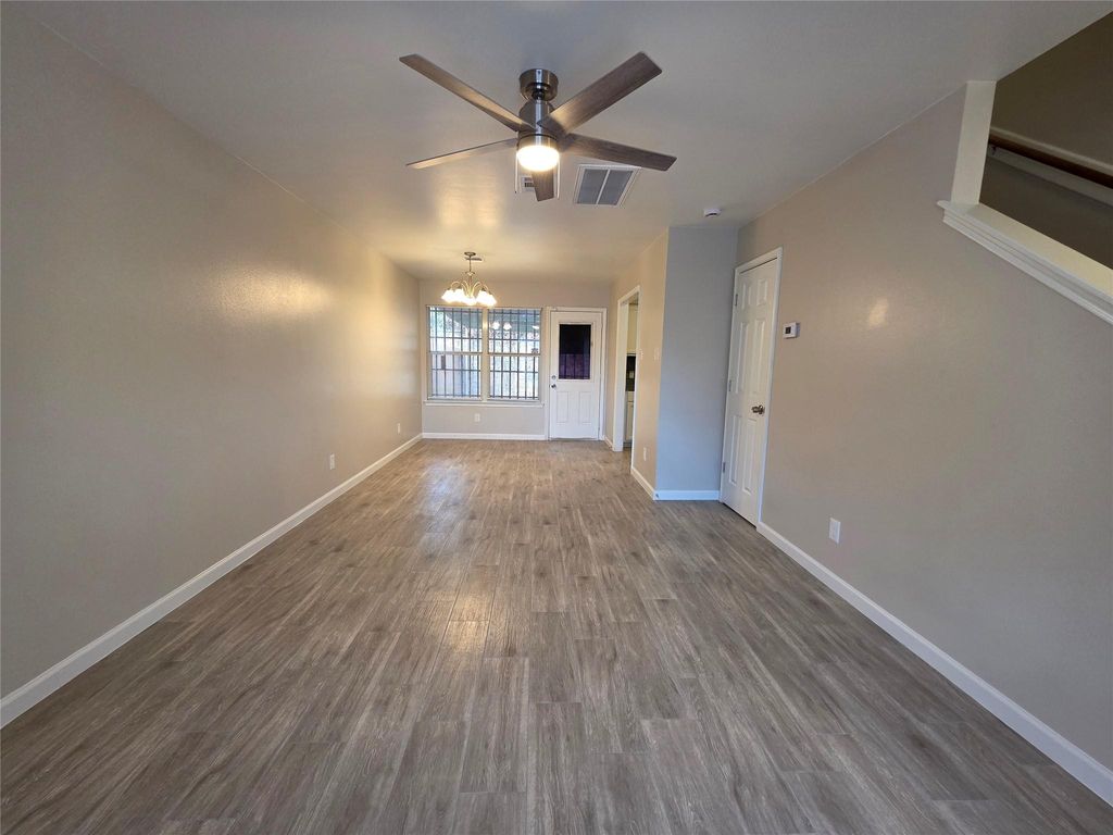 Photo of 7050 Inwood Park Drive #19, Houston, TX 77088 (MLS # 50040486)