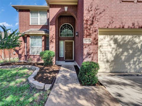 Photo of 10723 Fletcher Bridge Lane, Sugar Land, TX 77498 (MLS # 72417036)
