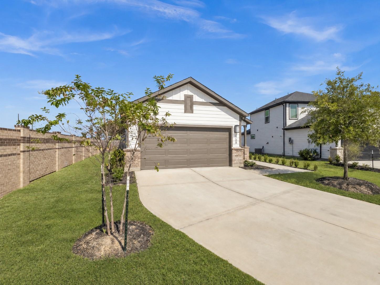 7734 Primrose Myrtle Lane