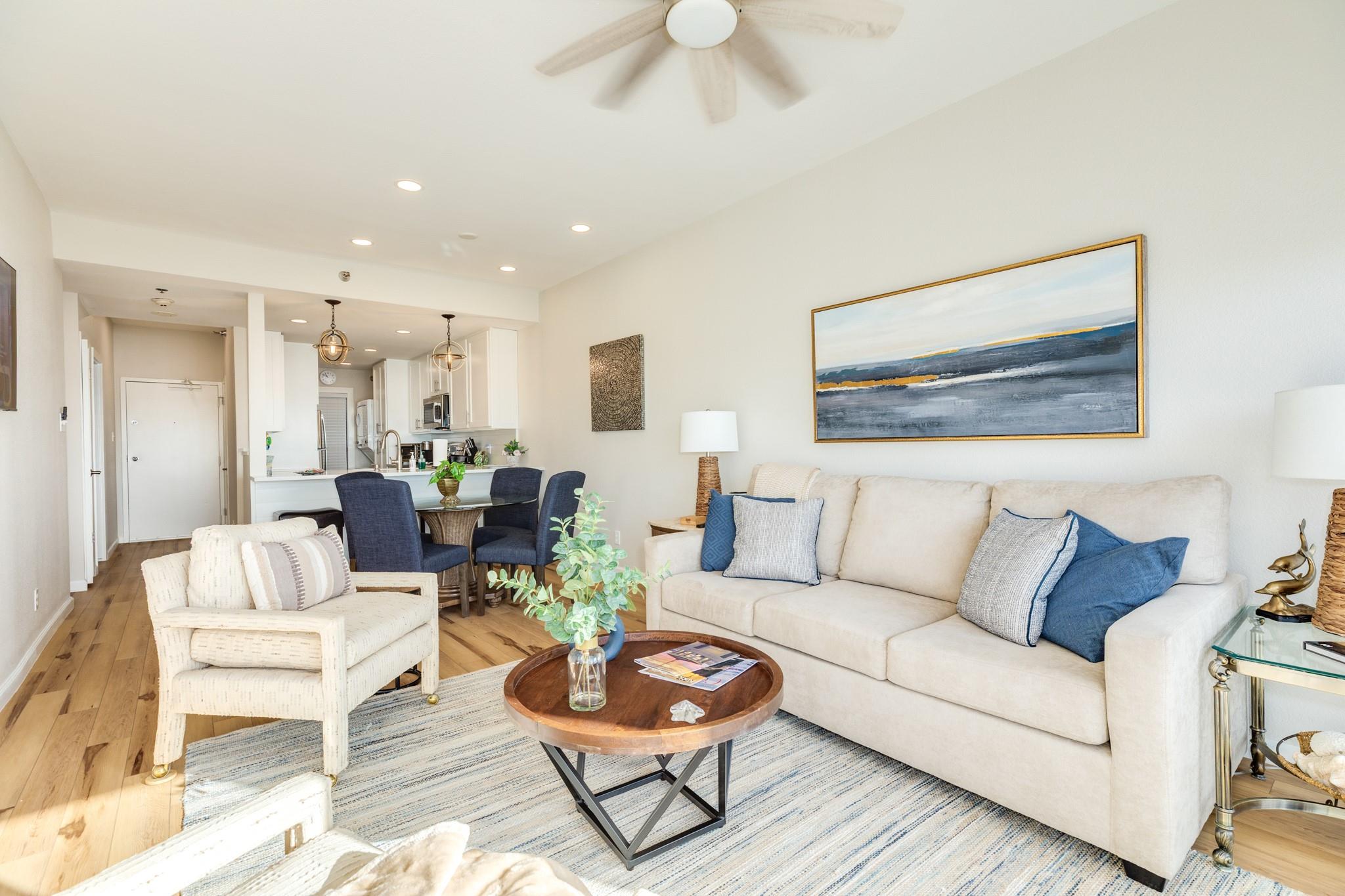7700 Seawall Boulevard 302