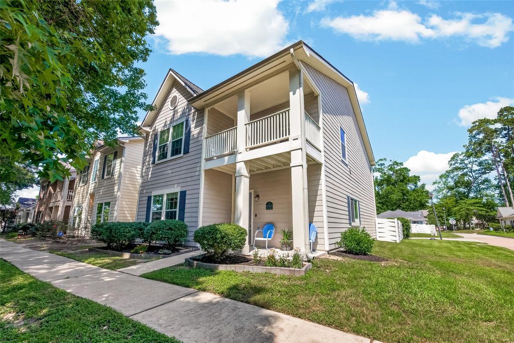 Photo of 26856 Manor Crest Court, Kingwood, TX 77339 (MLS # 84855532)