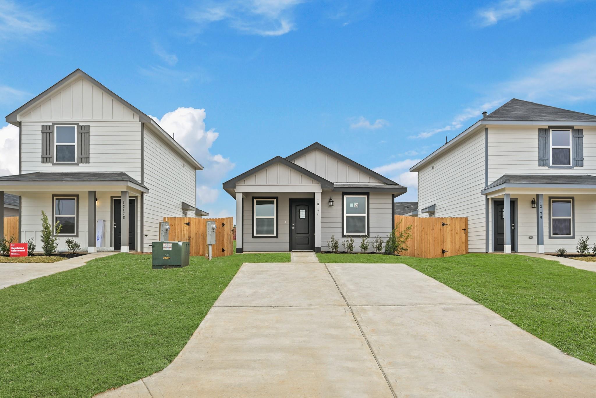 13174 Turret Bend Way