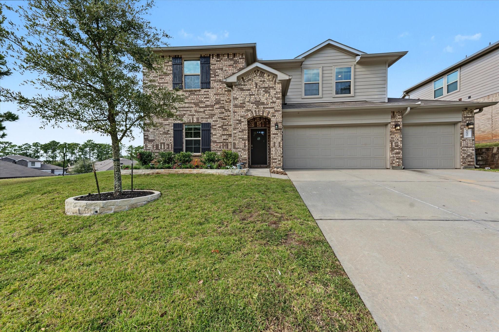 6042 Dulcina Court