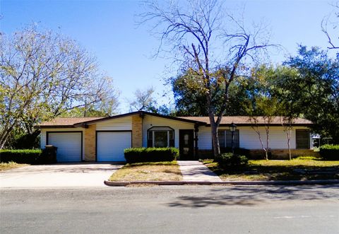 Photo of 504 N West Street, Weimar, TX 78962 (MLS # 60688140)