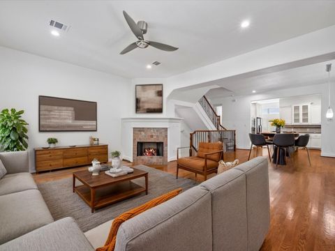 588 Bomar Street Houston TX 77006