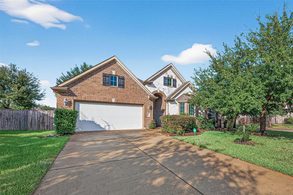 Photo of 20526 Sparrows Spur Street, Richmond, TX 77406 (MLS # 21329326)