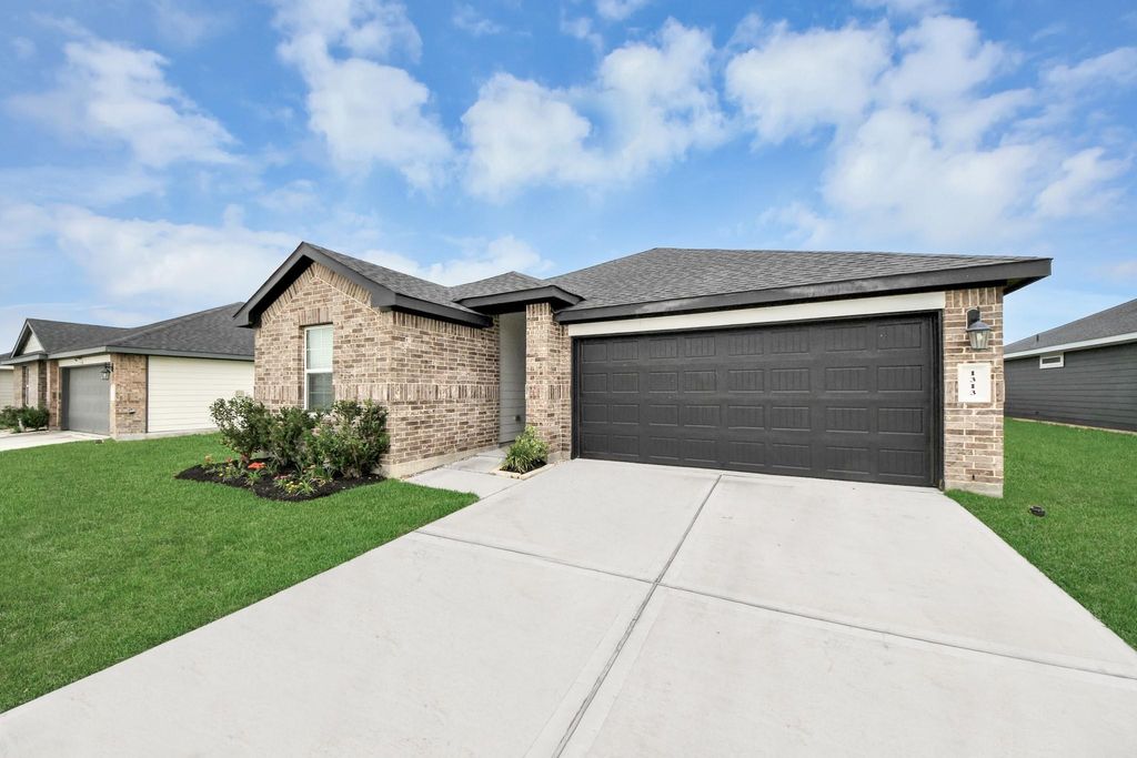 Photo of 1313 Bison View Lane, Sealy, TX 77474 (MLS # 58672718)