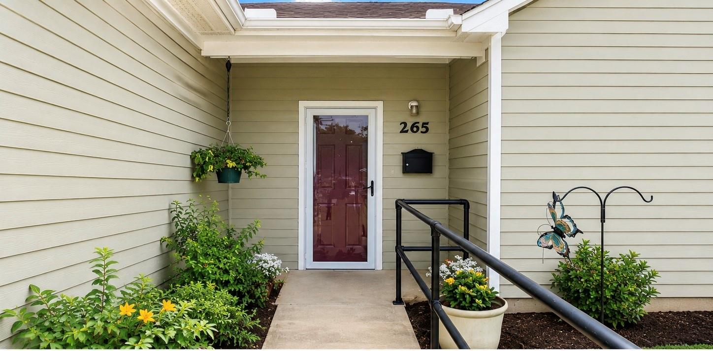 265 Canterbury Drive
