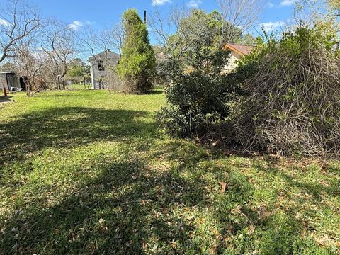 Vacant Land For Sale - 3100 Block Of Hamilton<br/> La Porte, TX 77571