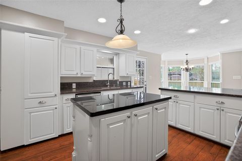 Tiny photo for 112 Kirkwood Lane, Conroe, TX 77304 (MLS # 58725447)