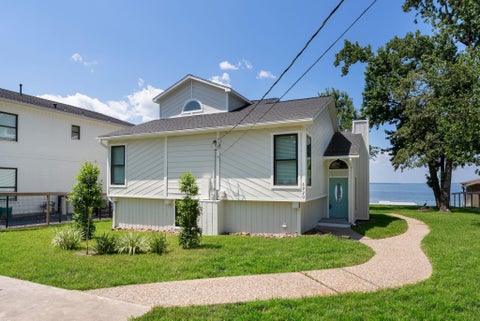 Photo of 3920 Brookhaven Drive, Montgomery, TX 77356 (MLS # 80611102)