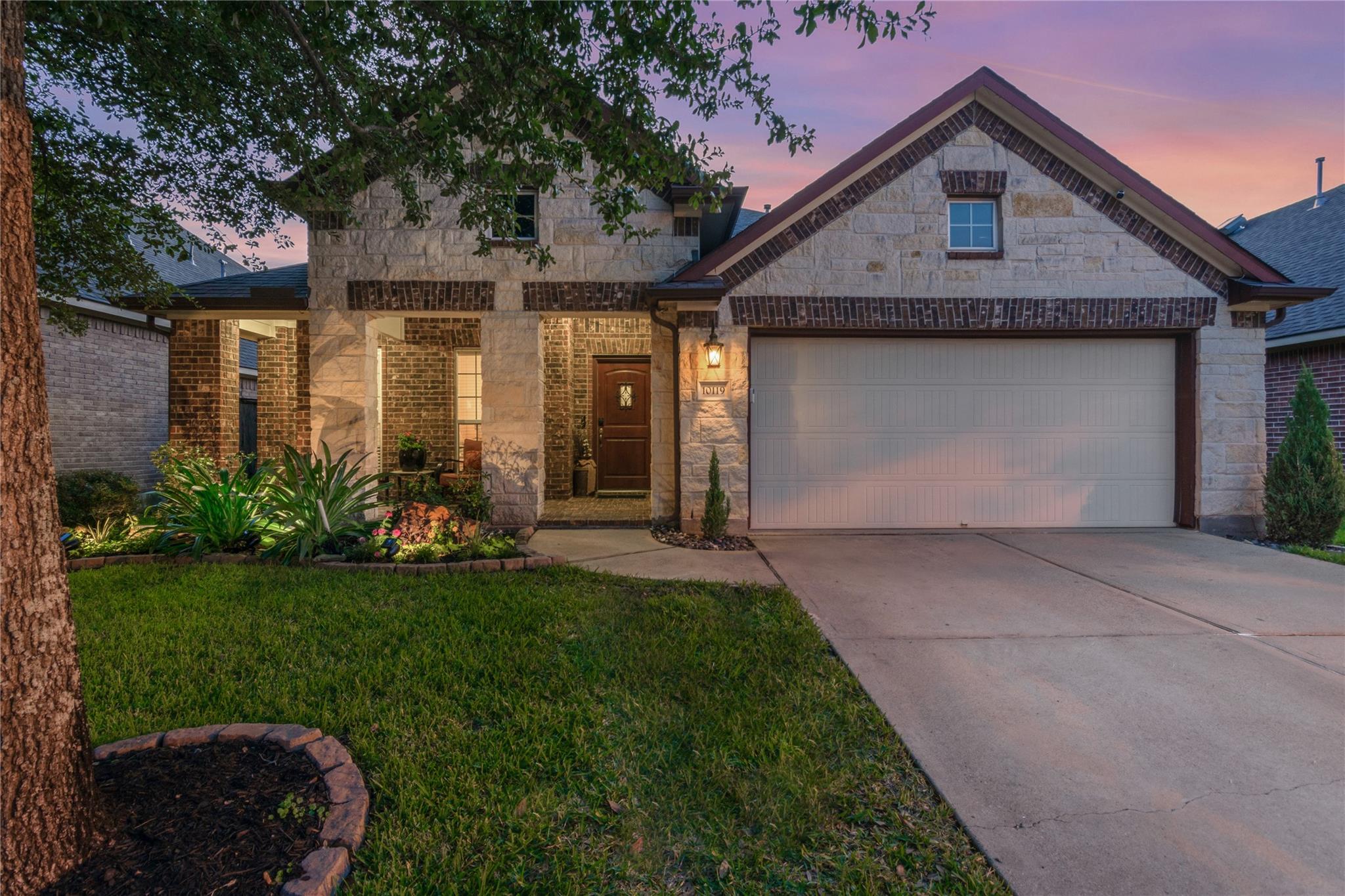 10119 Naples Cliff Court
