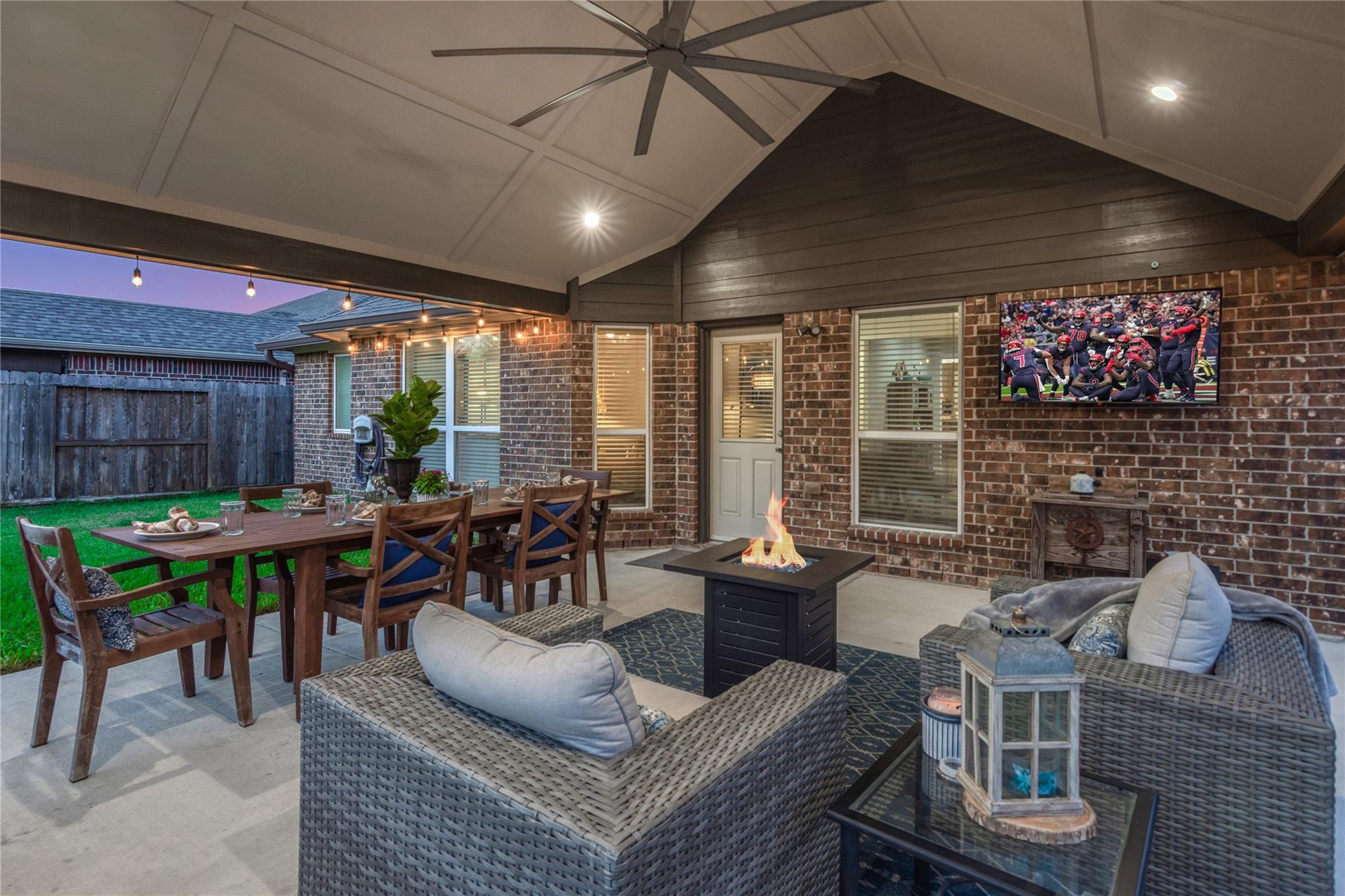 10119 Naples Cliff Court