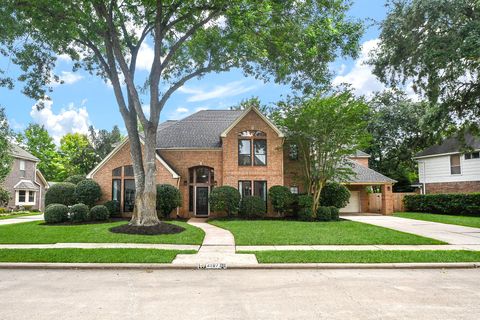 Photo of 2107 Pecan Trail Drive, Richmond, TX 77406 (MLS # 23462055)