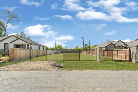 Photo of 16231 Green Manor Drive Drive, Houston, TX 77396 (MLS # 72919566)