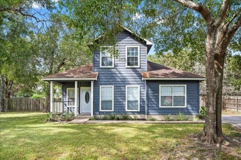 Homes For Sale - 301 Buckeye Trail<br/> Fayette County, La Grange, TX 78945
