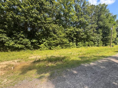 Photo of 940 County Road 2147, Cleveland, TX 77327 (MLS # 11454756)