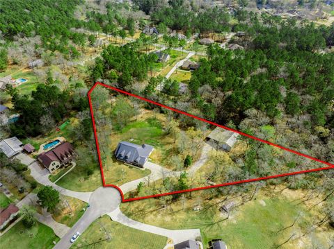 21 Twin Forks Drive Willis TX 77378