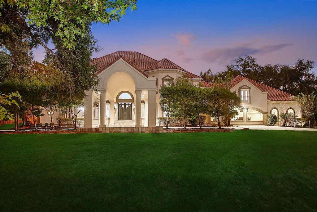 Photo of 23508 Twin Oaks Drive, Spring, TX 77389 (MLS # 48755759)