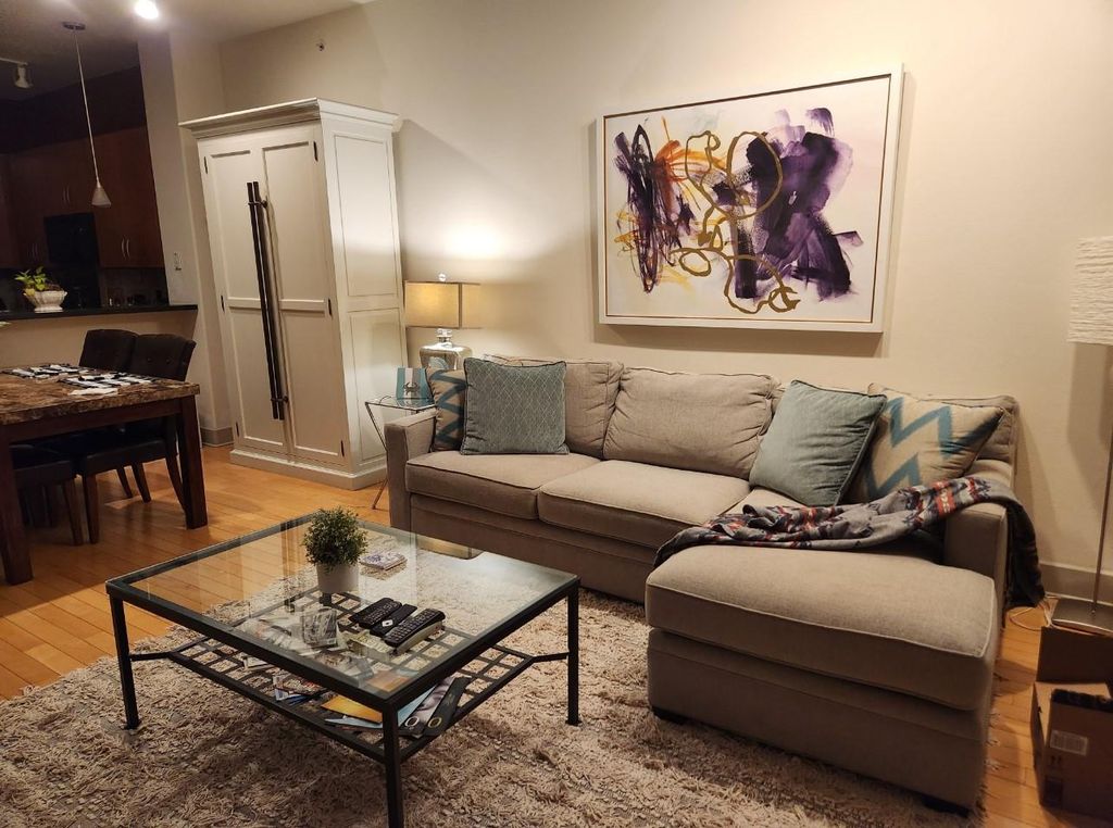 Photo of 1901 Post Oak Boulevard #4505, Houston, TX 77056 (MLS # 57723359)