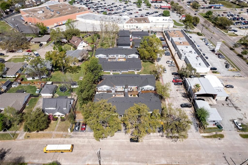 Photo of 2675 Gessner Drive, Houston, TX 77080 (MLS # 16996069)