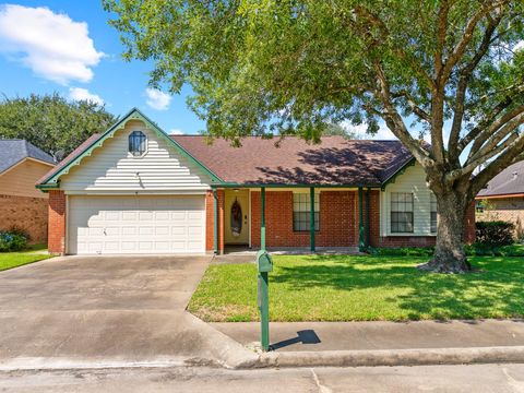 Photo of 1816 Leissner Street, Bay City, TX 77414 (MLS # 27773858) Photo of 1816 Leissner Street, Bay City, TX 77414 (MLS # 27773858)