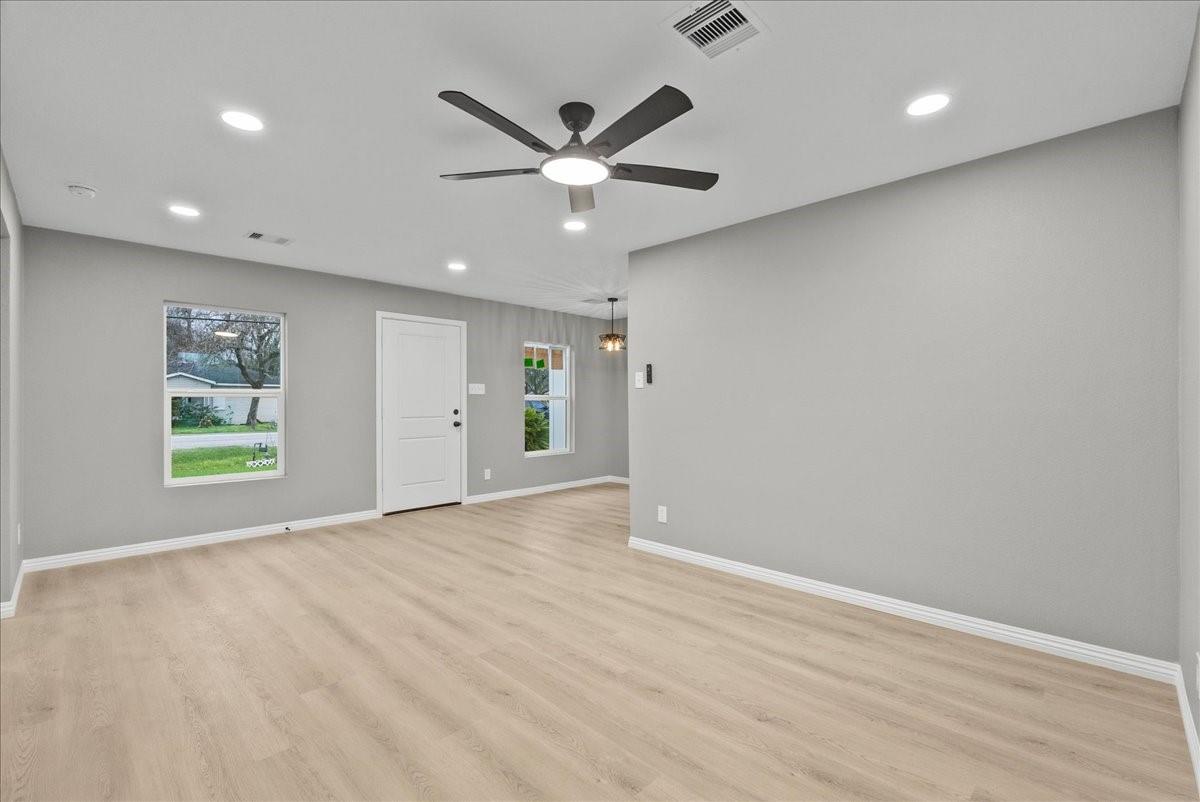 123 Lake Road