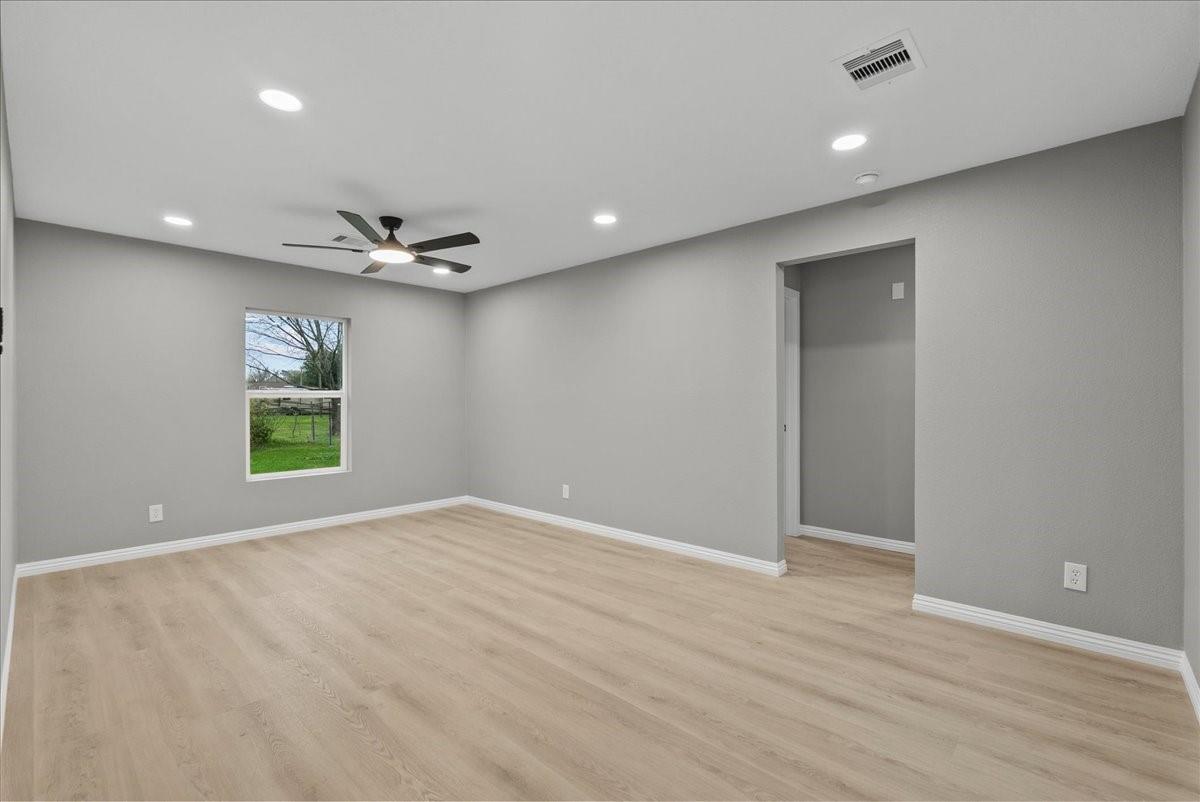 123 Lake Road