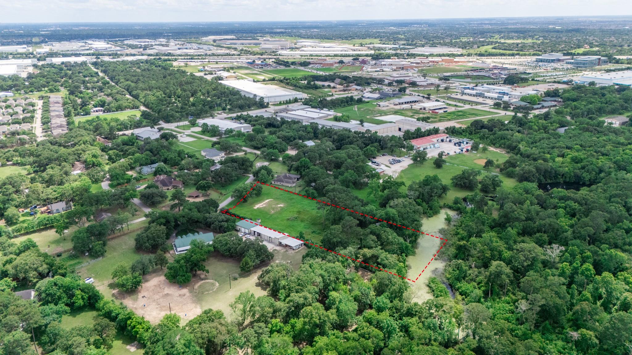 9 Live Oak Trail