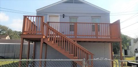 Photo of 2504 Avenue F, Rosenberg, TX 77471 (MLS # 41199827)