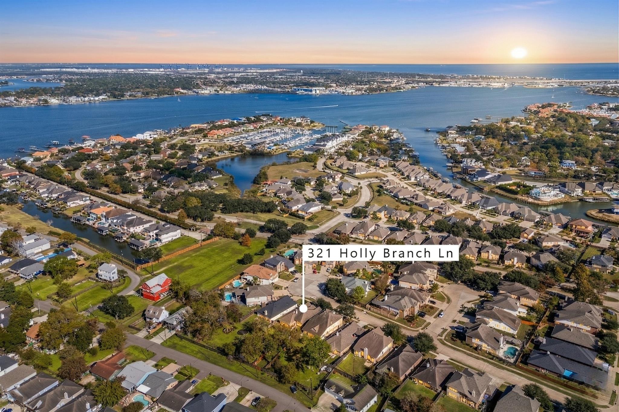 321 Holly Branch Lane