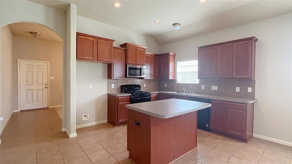 18219 Redoak Manor Lane