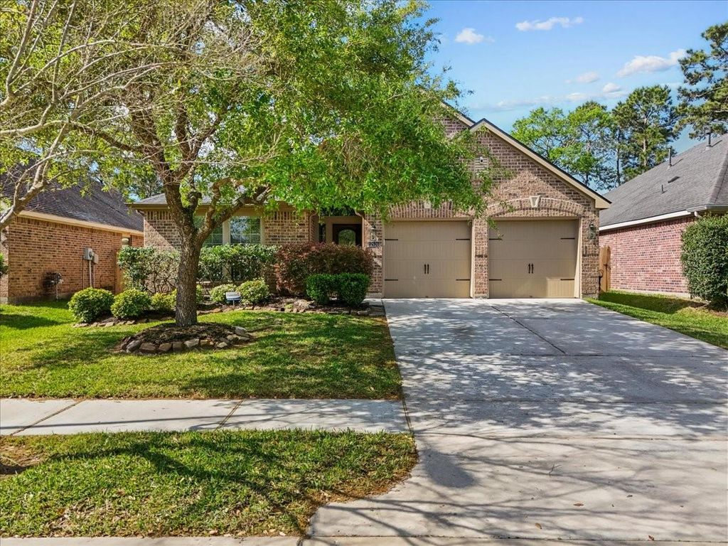 Photo of 12926 Barkley Bend Lane, Houston, TX 77044 (MLS # 31401660)