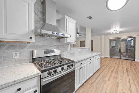 Tiny photo for 5914 Stirring Winds Lane, Houston, TX 77086 (MLS # 58182126)