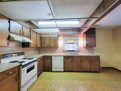 Photo of 8875 Casey Drive, Beaumont, TX 77707 (MLS # 22432356)