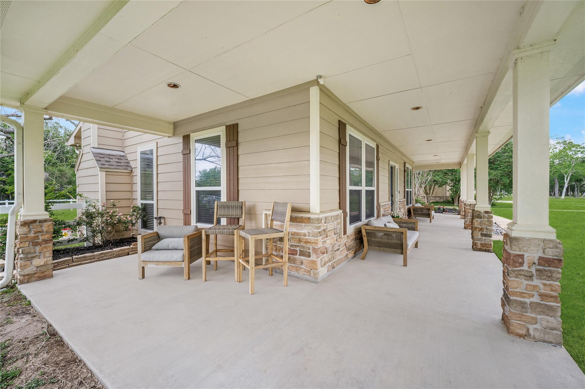 6003 Grande Gables Drive