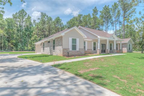 12871 Oak Barrel Road Willis TX 77378