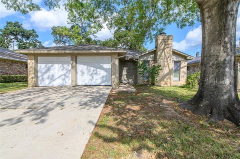 Photo of 5519 Fallengate Drive, Spring, TX 77373 (MLS # 98682507)