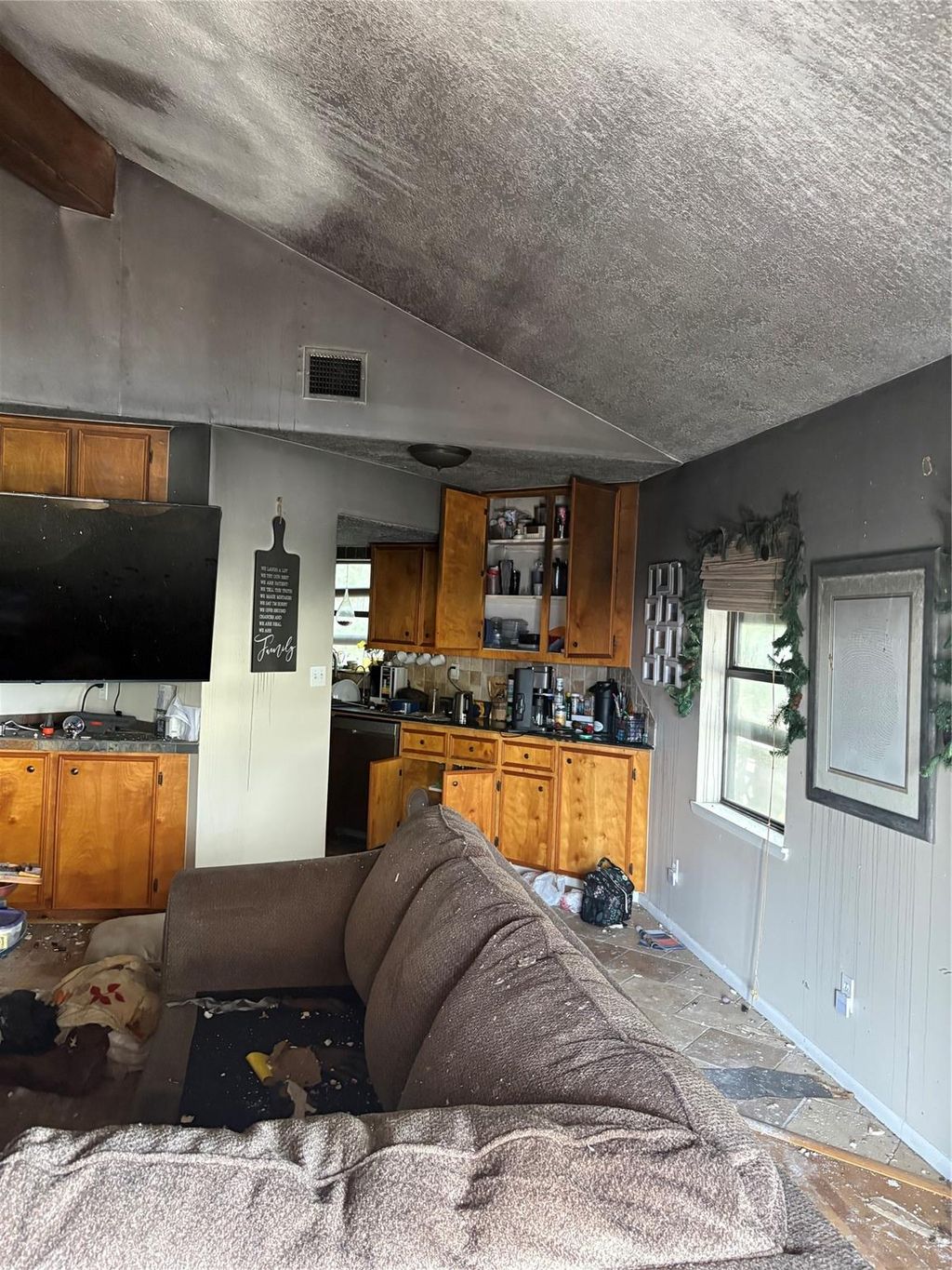 Photo of 5002 Captains Drive, Dickinson, TX 77539 (MLS # 11057573)
