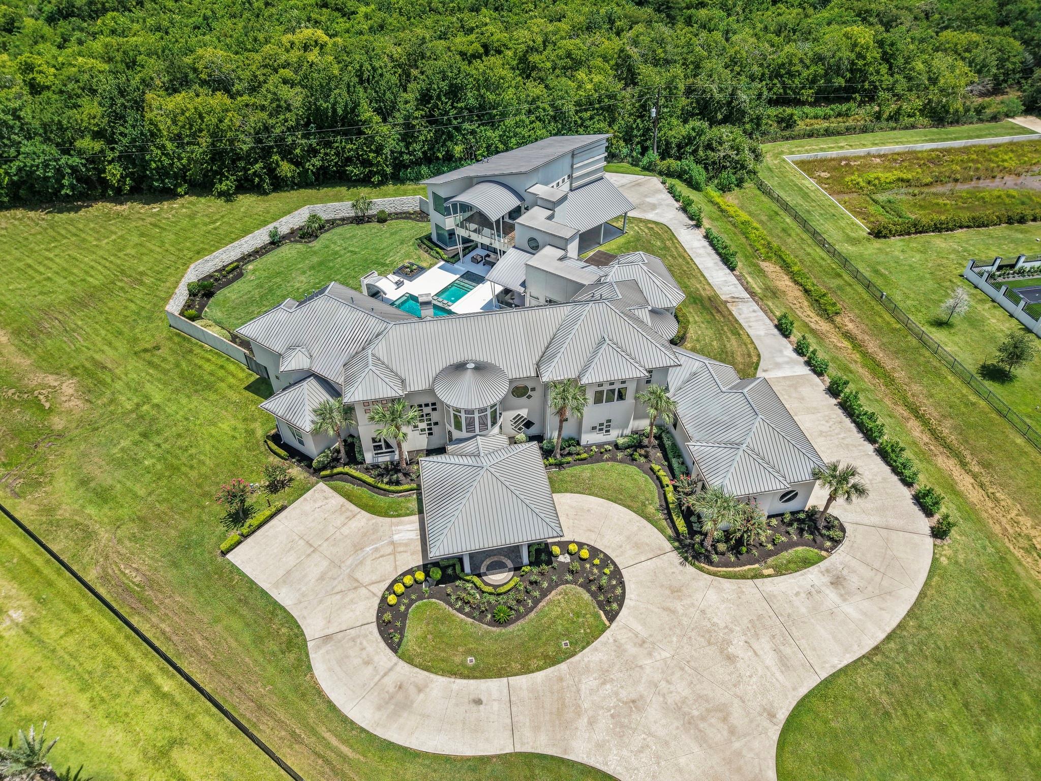 4043 Maranatha Drive