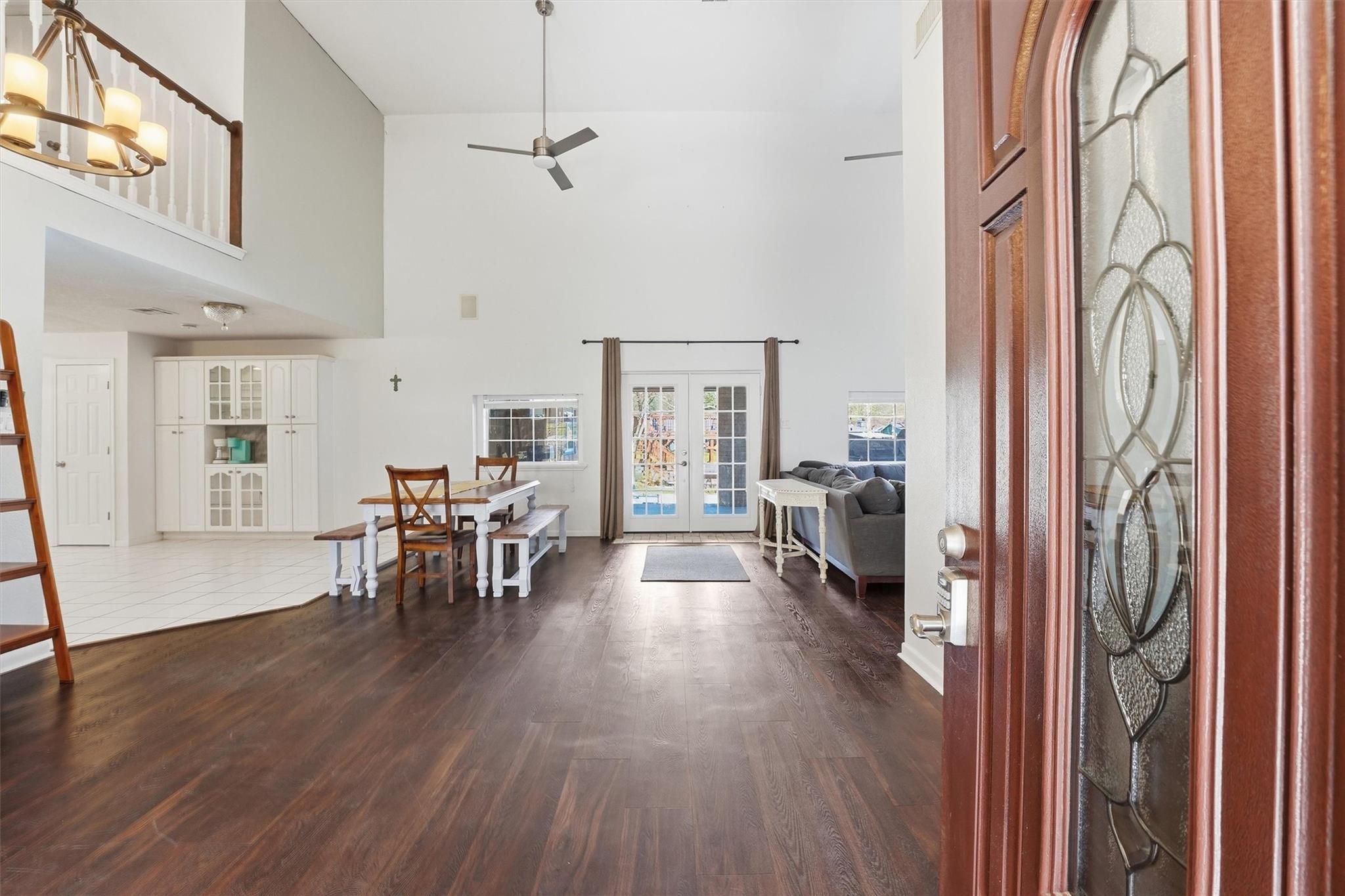 13392 Southshore Drive