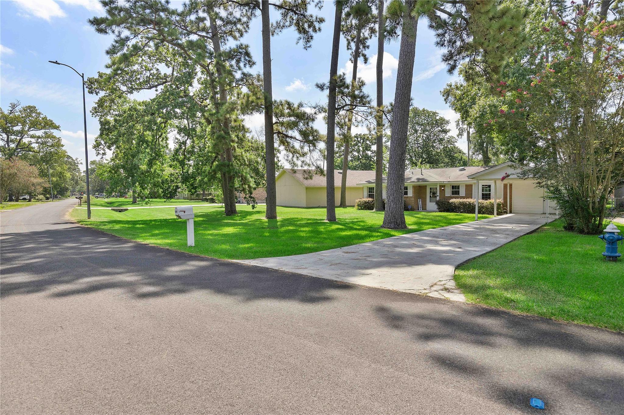 326 Broad Ripple Drive
