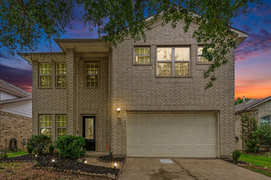 Photo of 2705 Golden Creek Lane, Pearland, TX 77584 (MLS # 27718771)