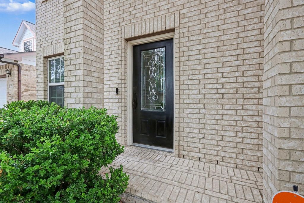 Photo of 2705 Golden Creek Lane, Pearland, TX 77584 (MLS # 27718771)