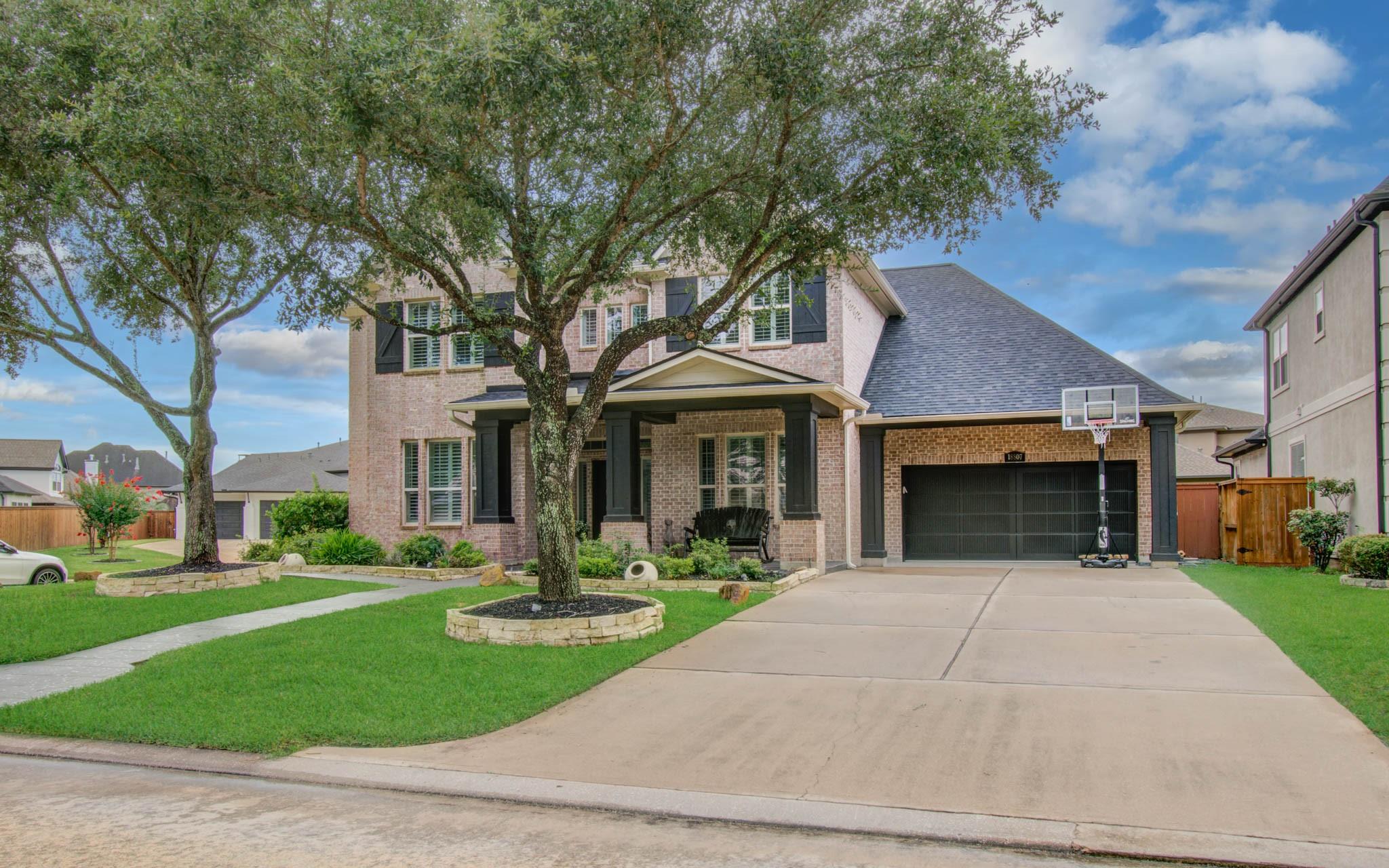 18807 Oriole Point Court
