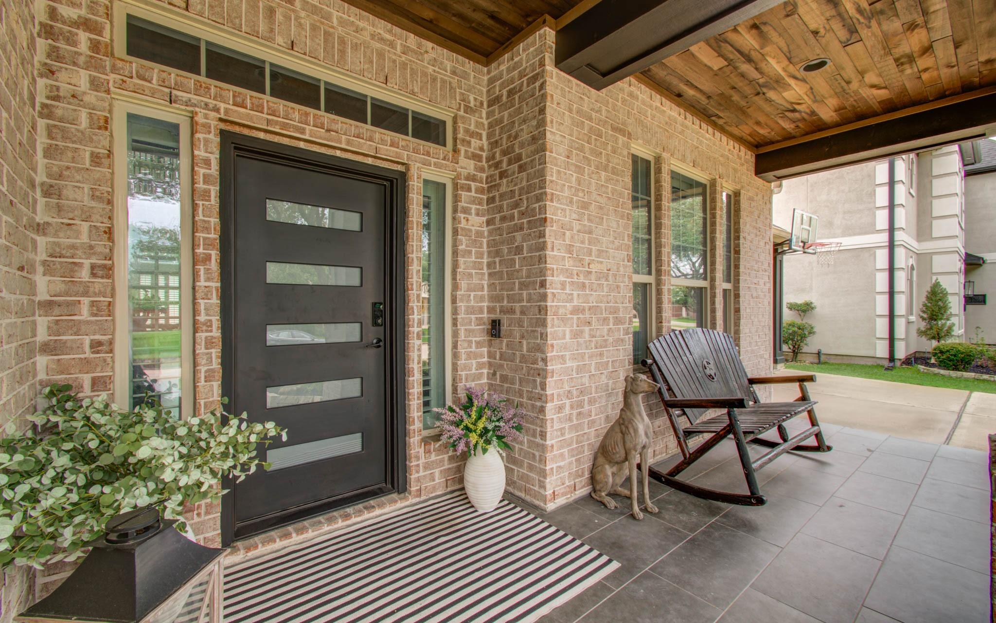 18807 Oriole Point Court