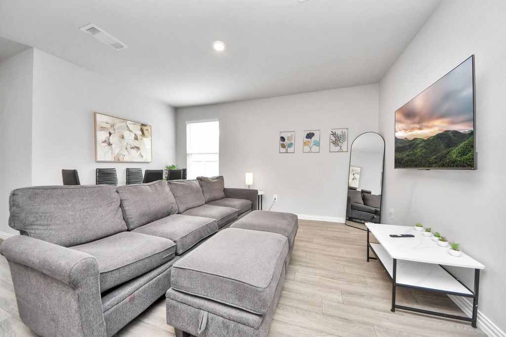 Photo of 9027 Madera Road #A, Houston, TX 77078 (MLS # 85757979)
