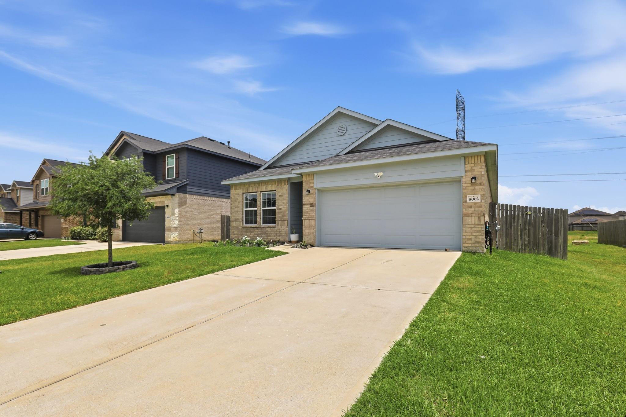 8002 Brooks Crossing Drive