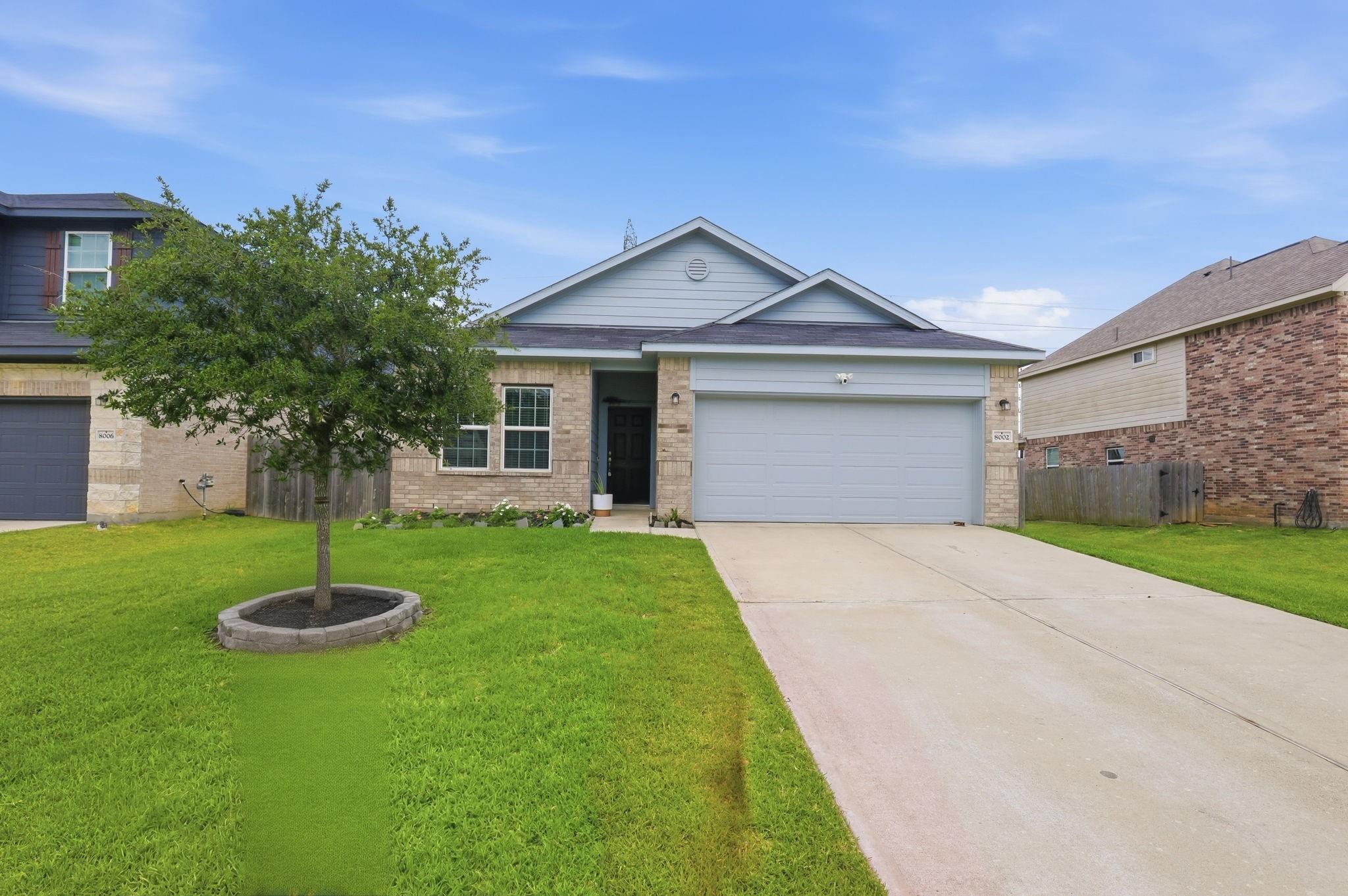 8002 Brooks Crossing Drive
